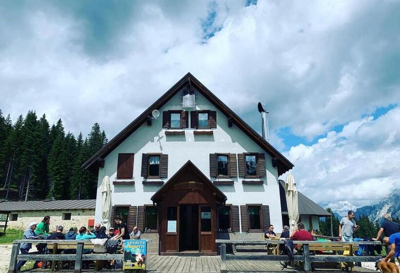 בית מלון כפרי Malga Ciauta