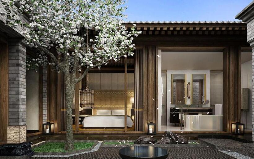 Отель Mandarin Oriental Qianmen, Beijing
