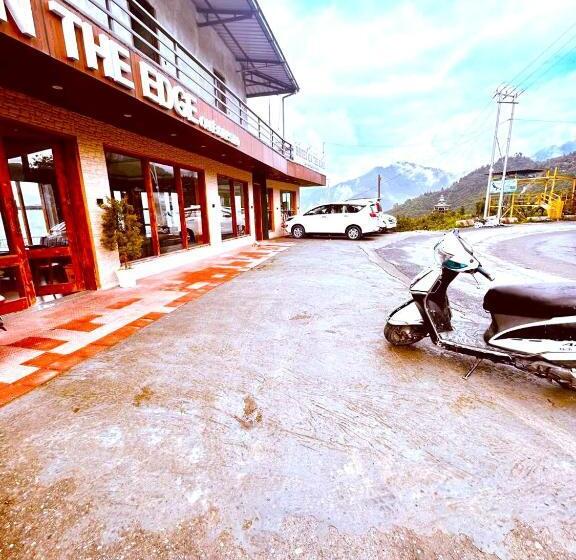 ホテル On The Edge