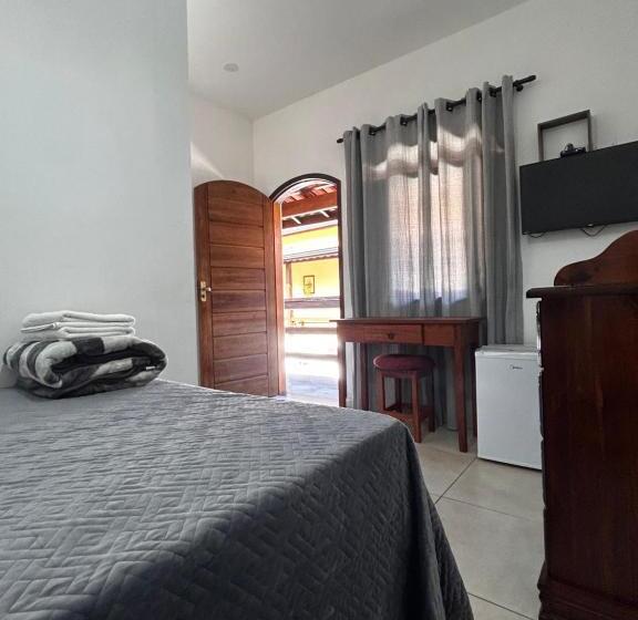 酒店 Pousada Central