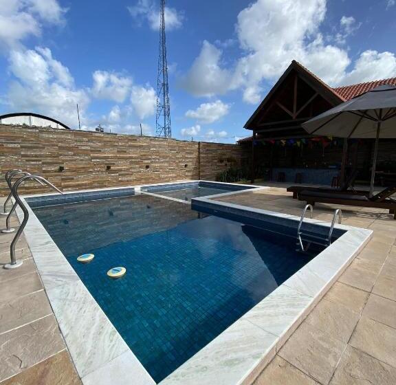 ホテル Pousada Village