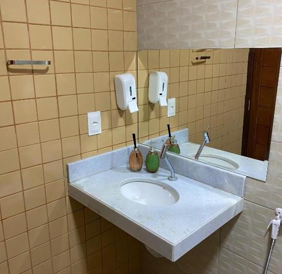 ホテル Pousada Village