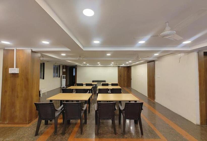 酒店 Sai Inn Executive