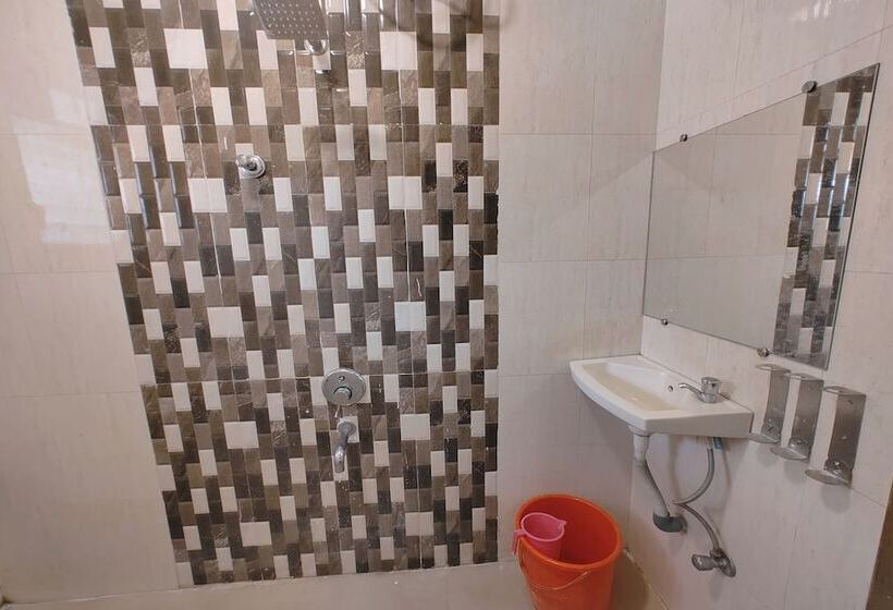 酒店 Sai Inn Executive