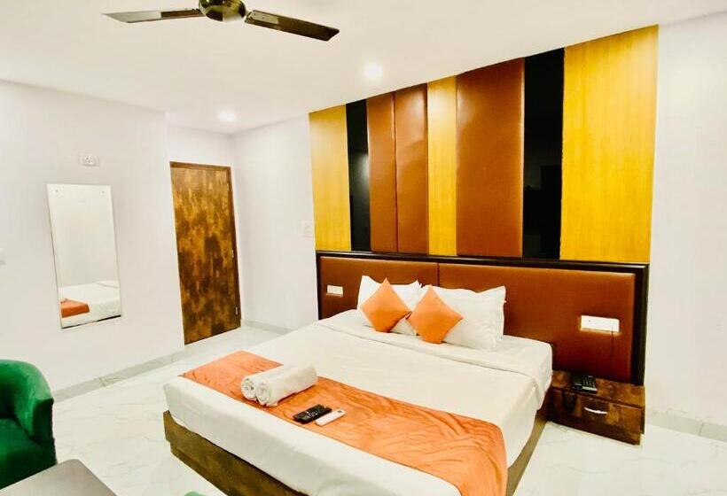 酒店 Hollywood Manali   Scenic River & Mountain View With Premium Rooms