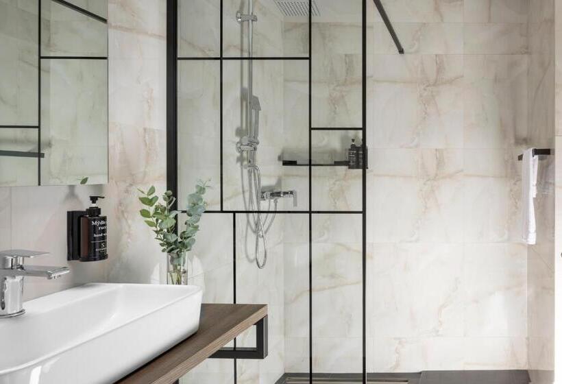 בית מלון כפרי Savorsky