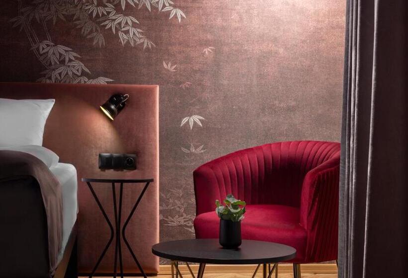 בית מלון כפרי Savorsky