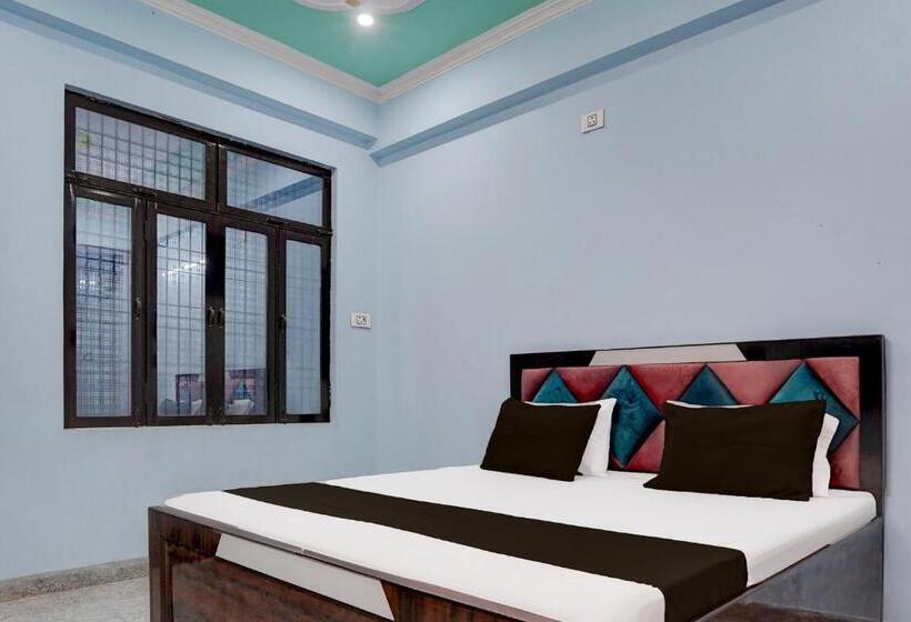 فندق Spot On Om Sai Garden