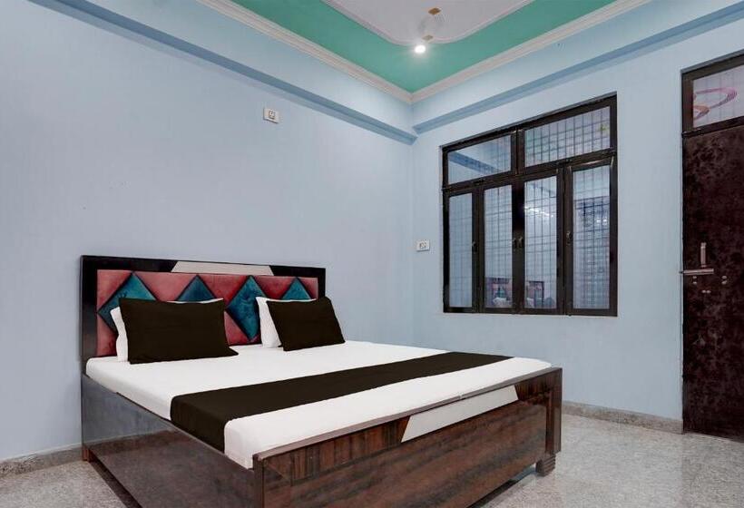 فندق Spot On Om Sai Garden