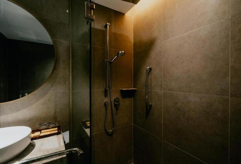 בית מלון כפרי Sunyi Ubud