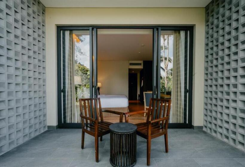 בית מלון כפרי Sunyi Ubud