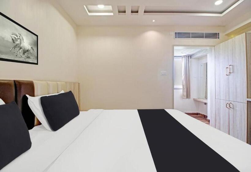 Super Hotel O Chittivalasa Near Bheemili Beach