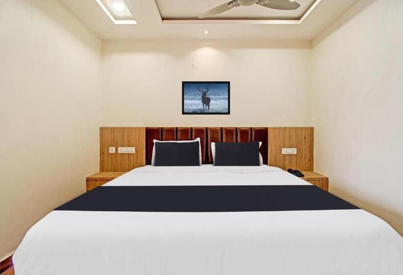 Super Hotel O Chittivalasa Near Bheemili Beach