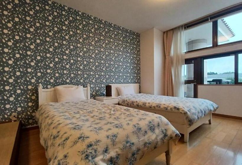 בית מלון כפרי Swan Lake Nagae   Vacation Stay 32579v