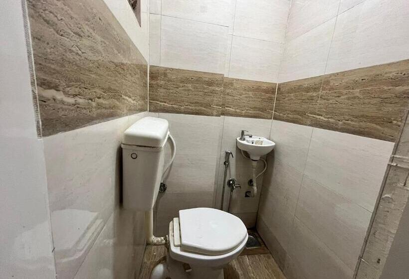 בית מלון כפרי The Grand