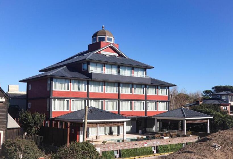 酒店 Valeria Del Faro Suite & Spa