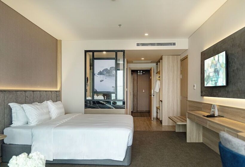 هتل Wyndham Garden Legend Halong