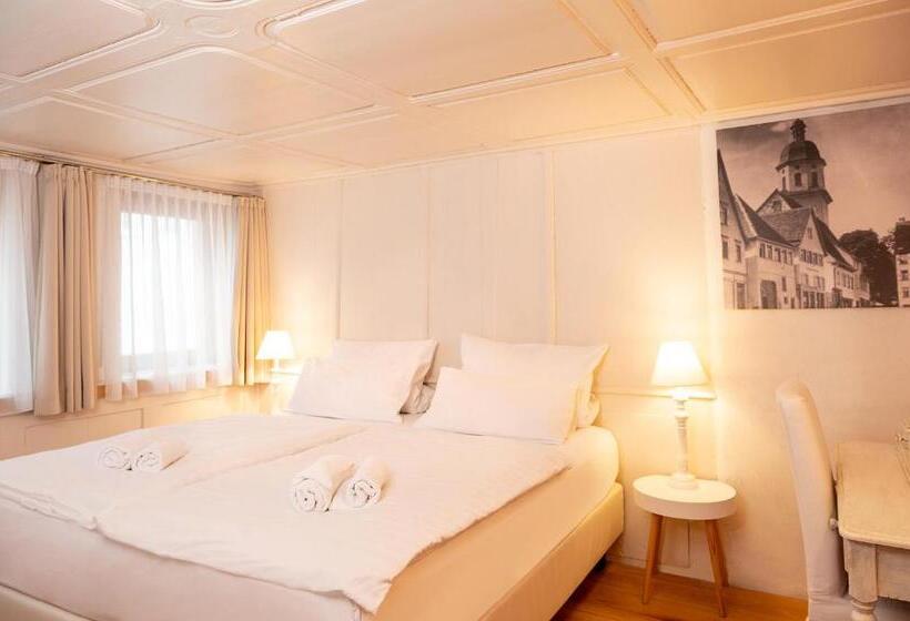 Josis Klause Café Pension