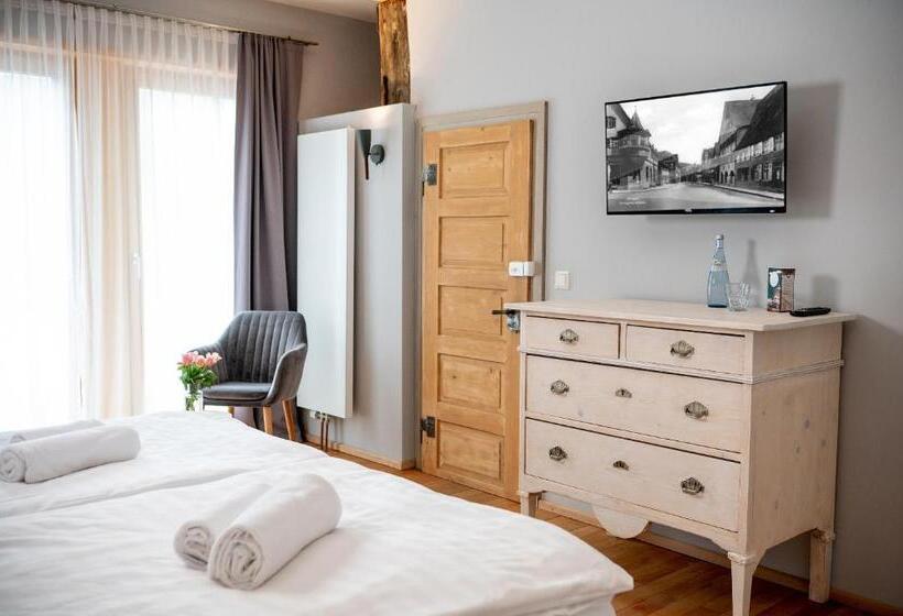 Josis Klause Café Pension