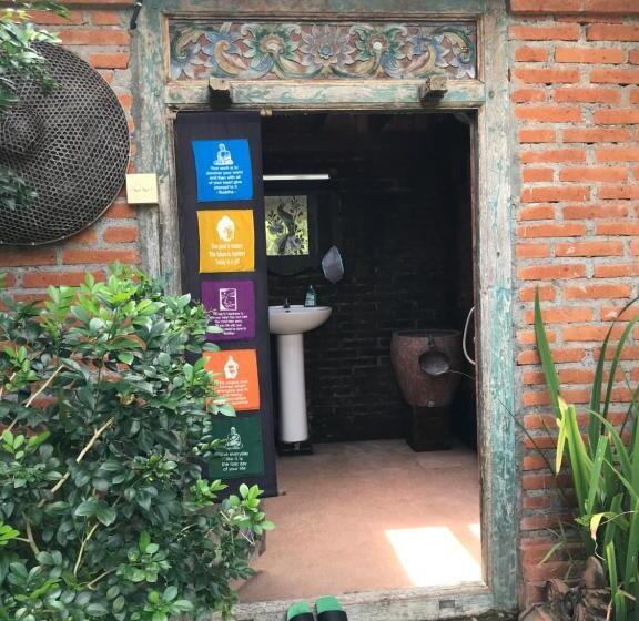 Ketewel Bed And Breakfast Jineng Room