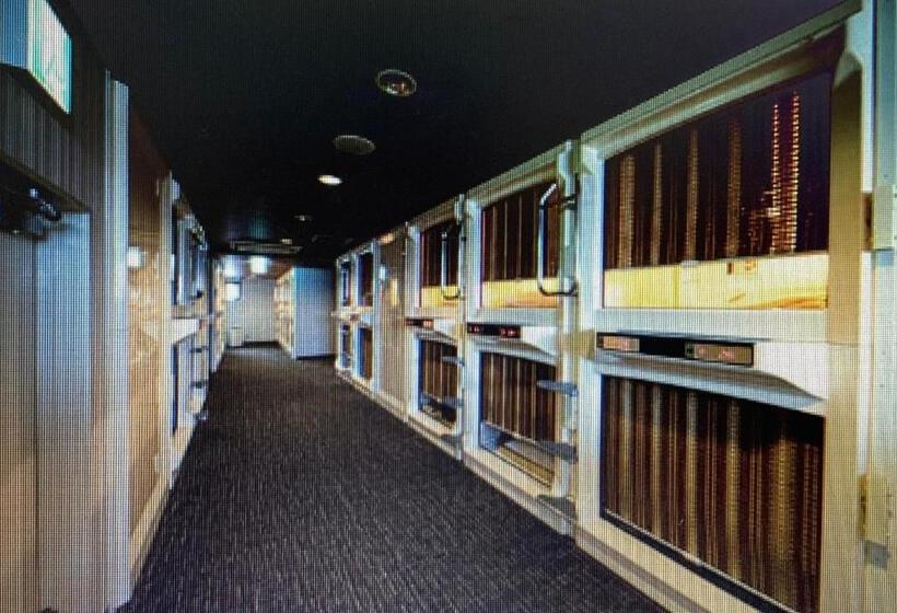 Male Only Capsule Hotel & Sauna G Topia   Vacation Stay 28948v