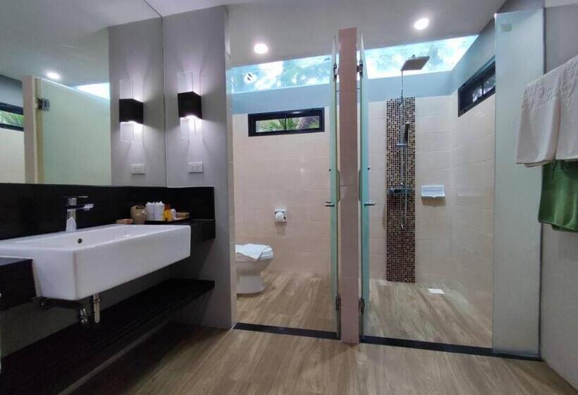 Nang Thong Bay Resort