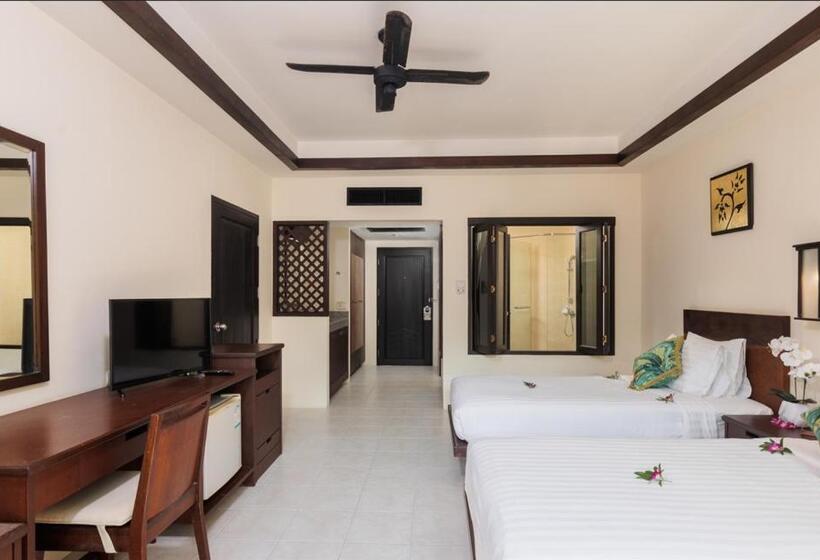 Nang Thong Bay Resort