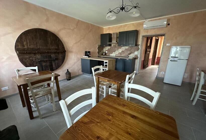 Nel Caruggio   B&b