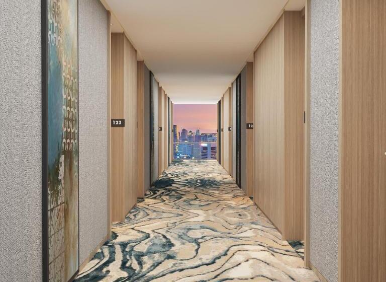 Oakwood Hotel & Apartments Grand Batam