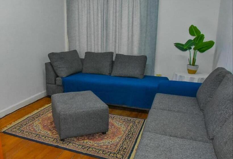 פנסיון Bargain Accommodation