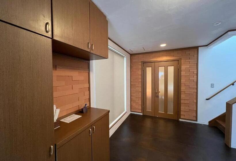 Пансион Casa Hotel   Vacation Stay 17130