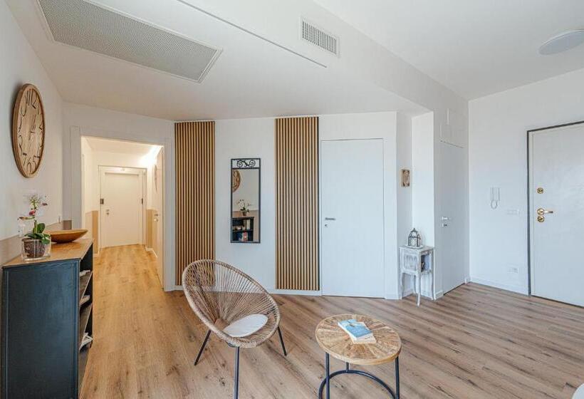 Пансион Global Central Suites