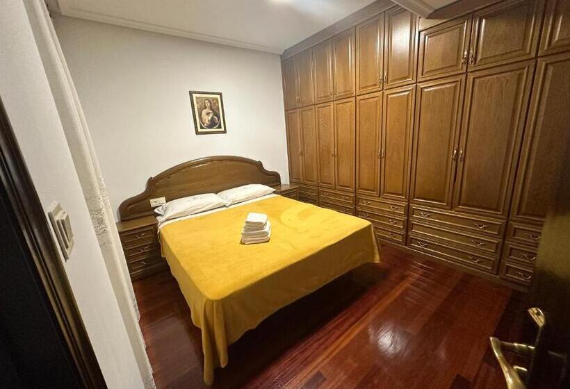 بنسيون Habitaciones Claudio