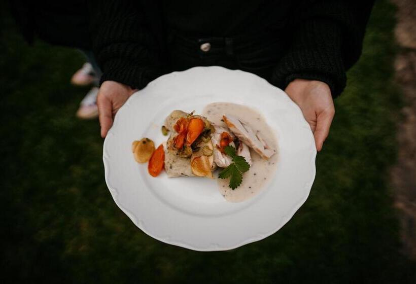 ペンション Restaurant A Penzion Na čechách