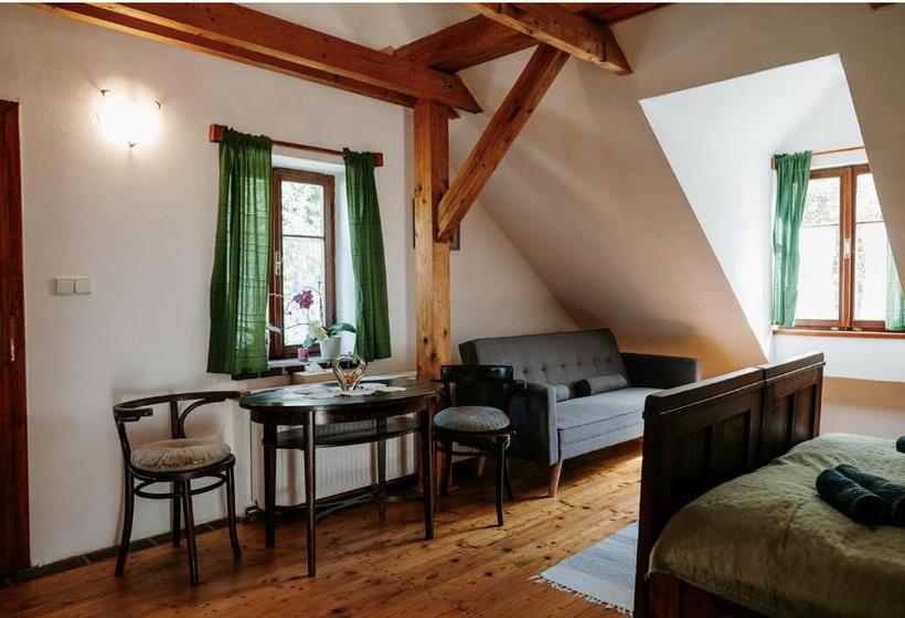 ペンション Restaurant A Penzion Na čechách