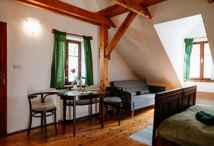 ペンション Restaurant A Penzion Na čechách