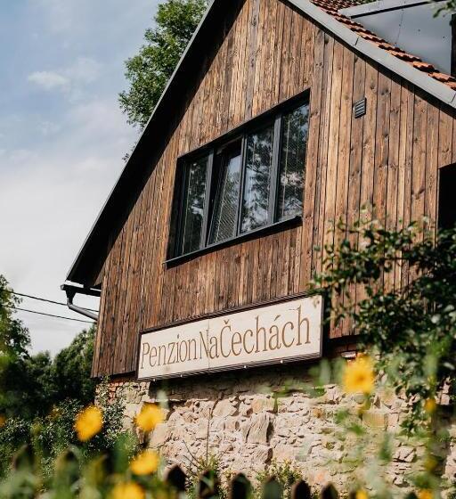 ペンション Restaurant A Penzion Na čechách