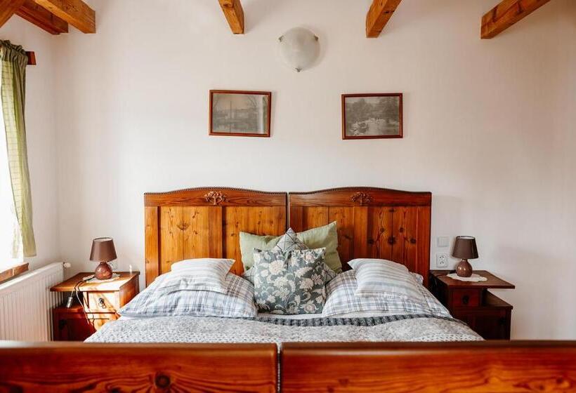 ペンション Restaurant A Penzion Na čechách