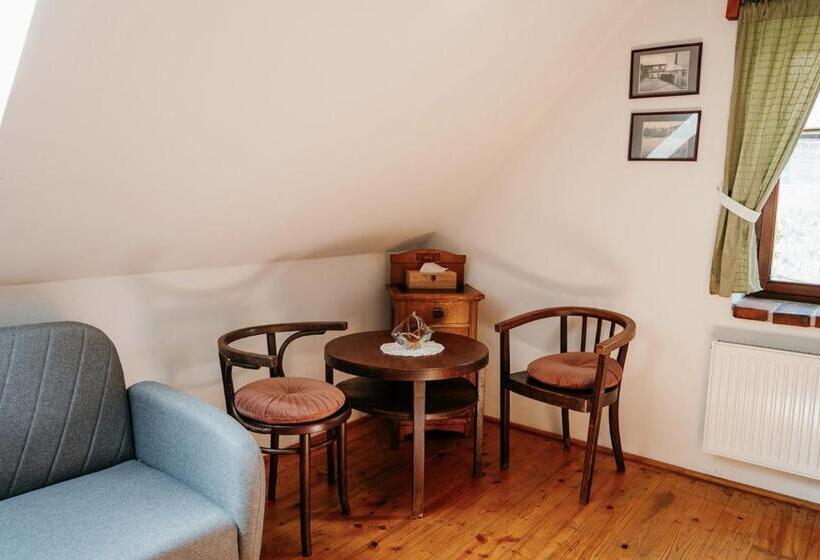 ペンション Restaurant A Penzion Na čechách