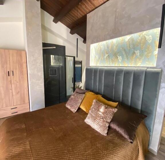 بنسيون Suite Natura