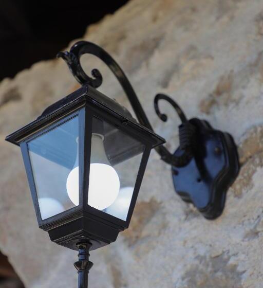 بنسيون The House Of Dollma , Inside Kruja Castle