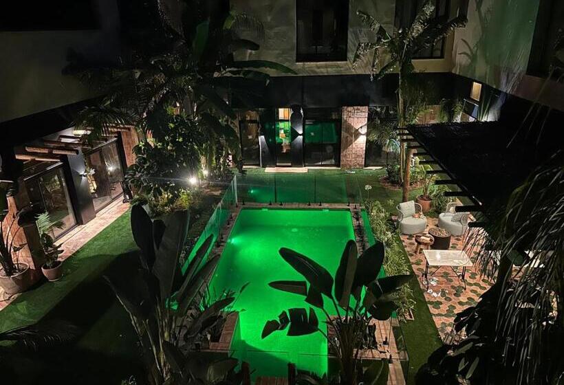 Saman Hotel Boutique