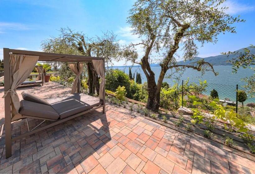 Sky View Garda Lake By Hotel Galvani