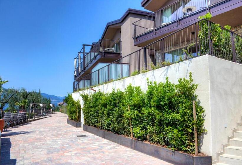 Sky View Garda Lake By Hotel Galvani