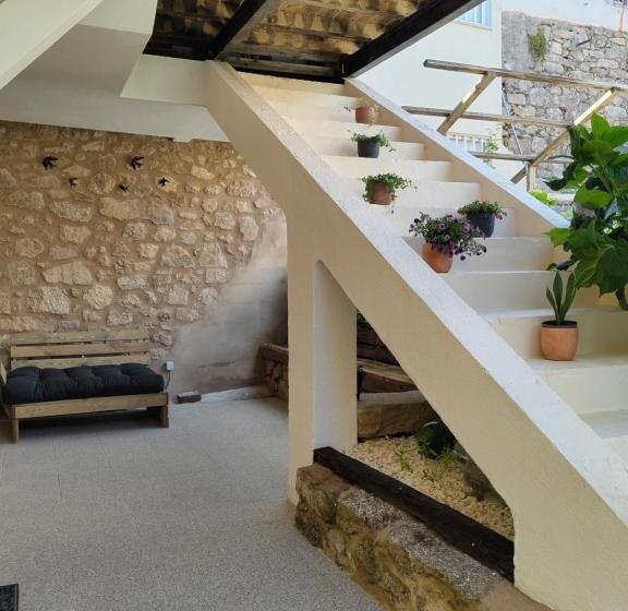 Urbe Sanchina   Hostel & Suites