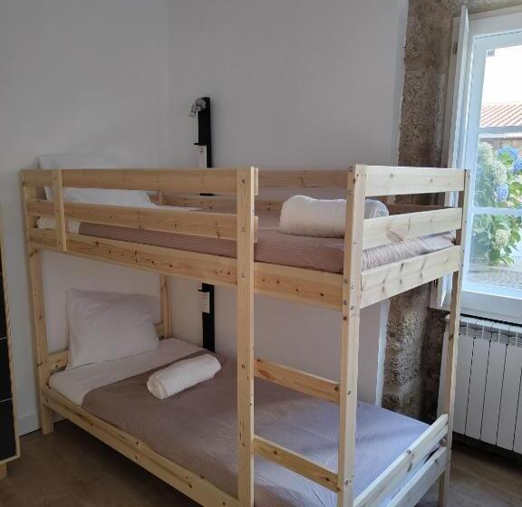 Urbe Sanchina   Hostel & Suites