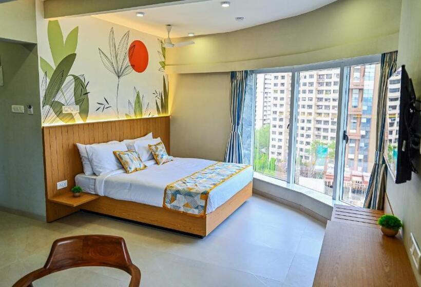 Airport Hotel Tulip Suites