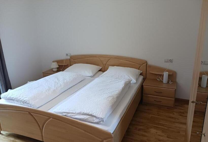 הוסטל Gasthof Alpenrose   Mühleben