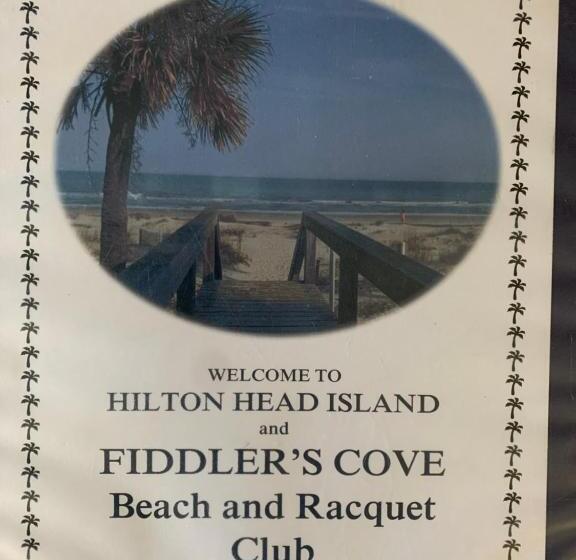 Beautiful Hilton Head Condo, Steps From Ocean, 1st Floor, 2bd / 2ba, And More!