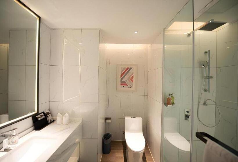 Borrman Hotel Baise High Speed Railway Station Hengning Plaza